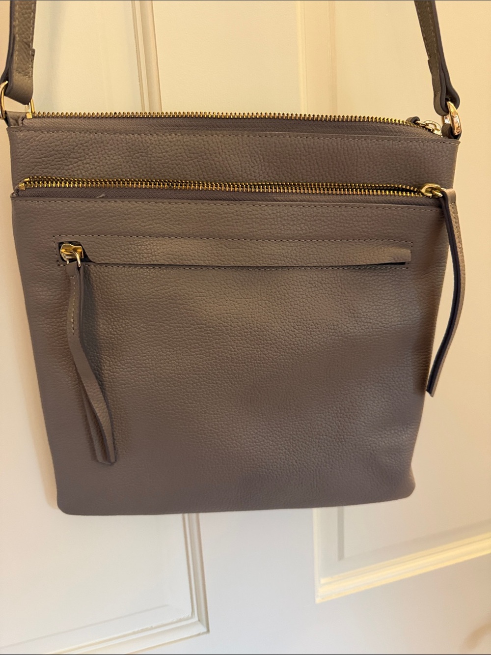 Nordstrom’s  New WOT Gray Leather Crossbody Bag 
10” T x 9” W